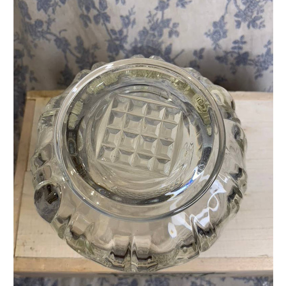 Vintage Glass Ice Bucket with Hammered Silver Handle - Picture 7 of 7